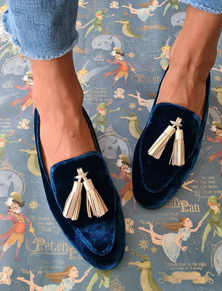 Midnight-blue velvet loafers with light champagne tassels