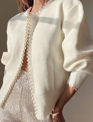 Pearl-trimmed soft knit cardigan for women in black and white