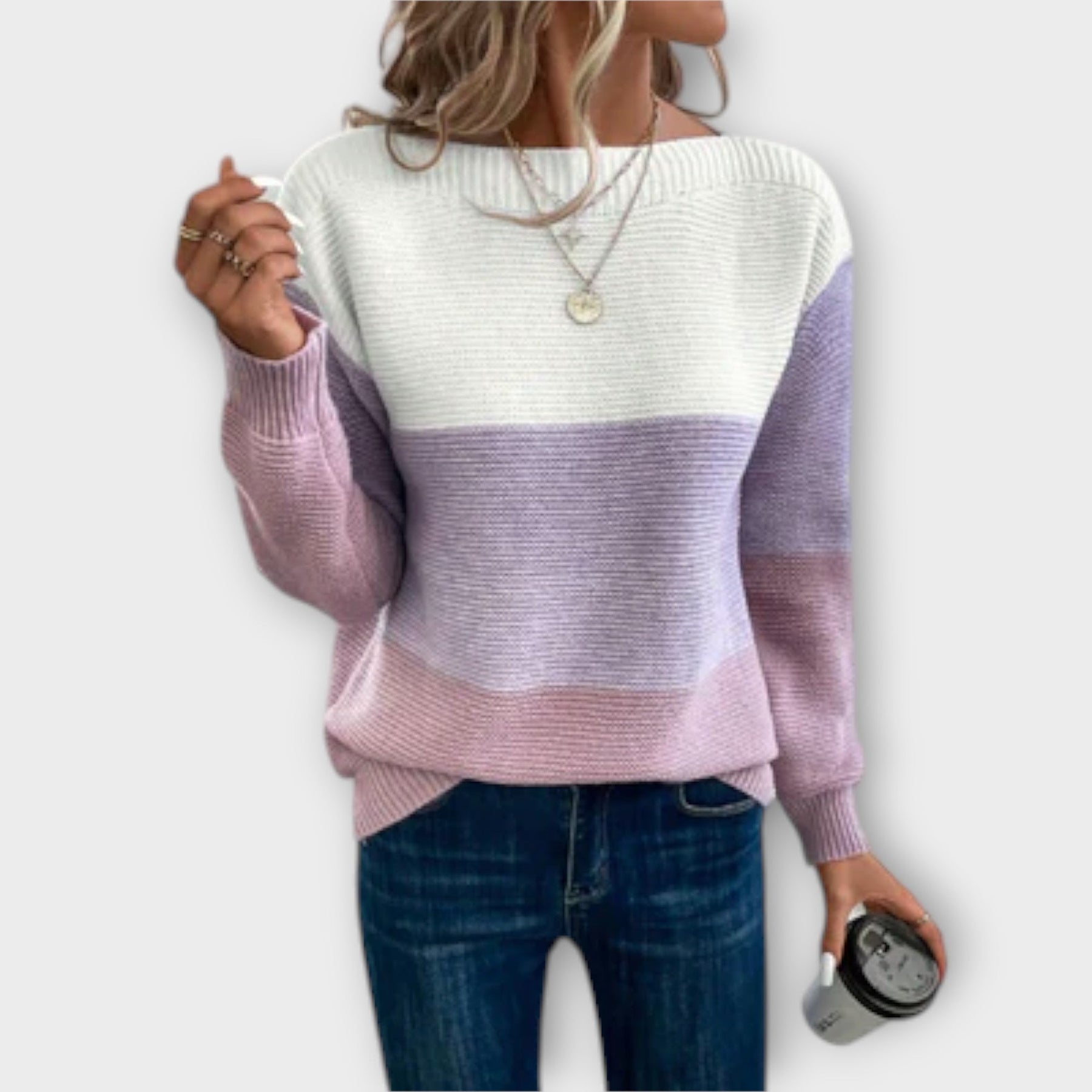 Women's colour block knit sweater with round neck, long ribbed sleeves and relaxed silhouette
