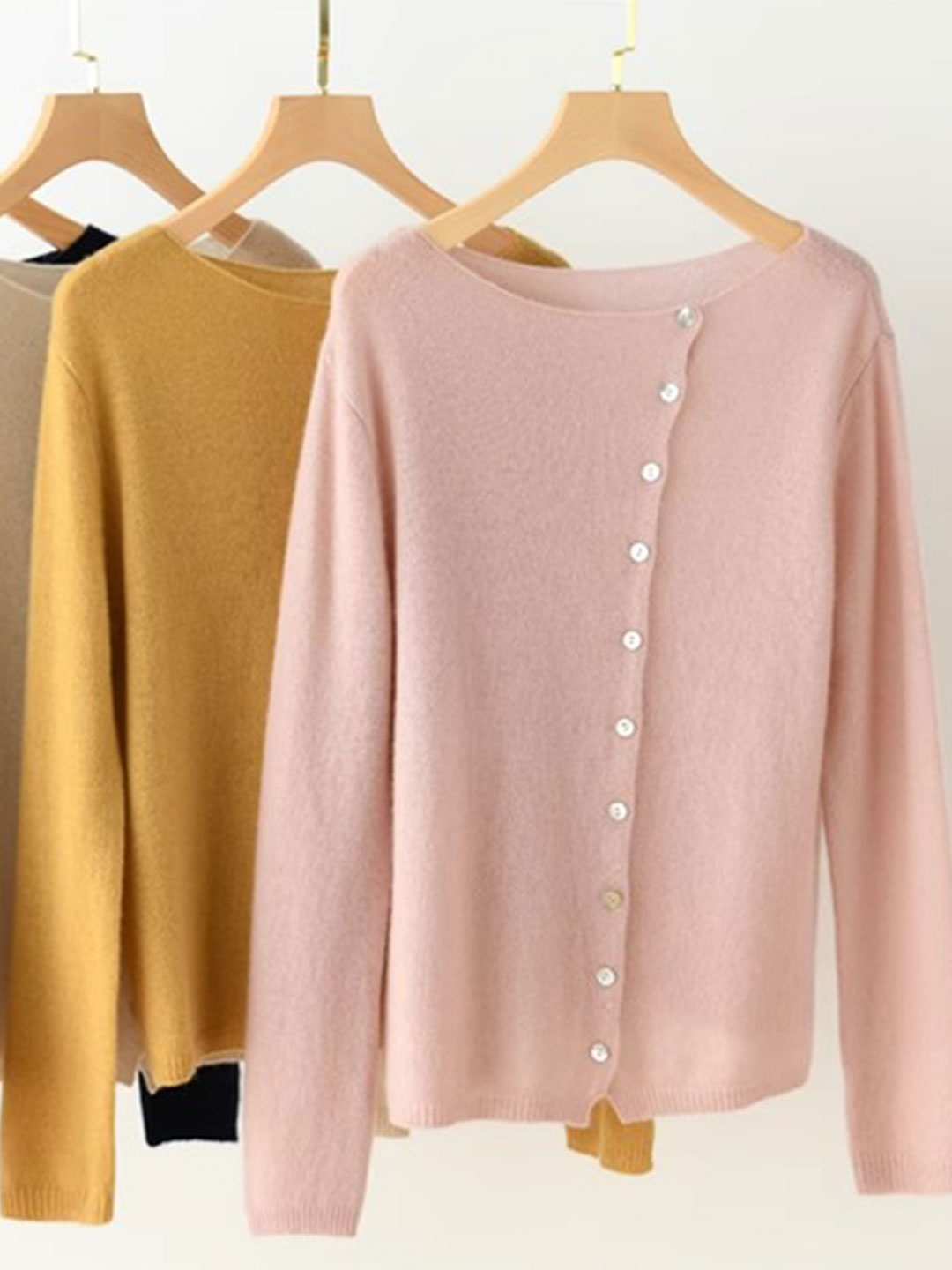 Maribel | V-Neck Button-Front Long Sleeve Cardigan