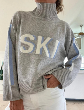 Gray retro turtleneck sweater with ribbed cuffs and hem in a relaxed fit