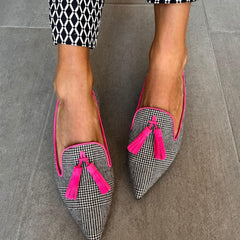 Pointed-toe loafers with check print and vibrant fluo fringe detail