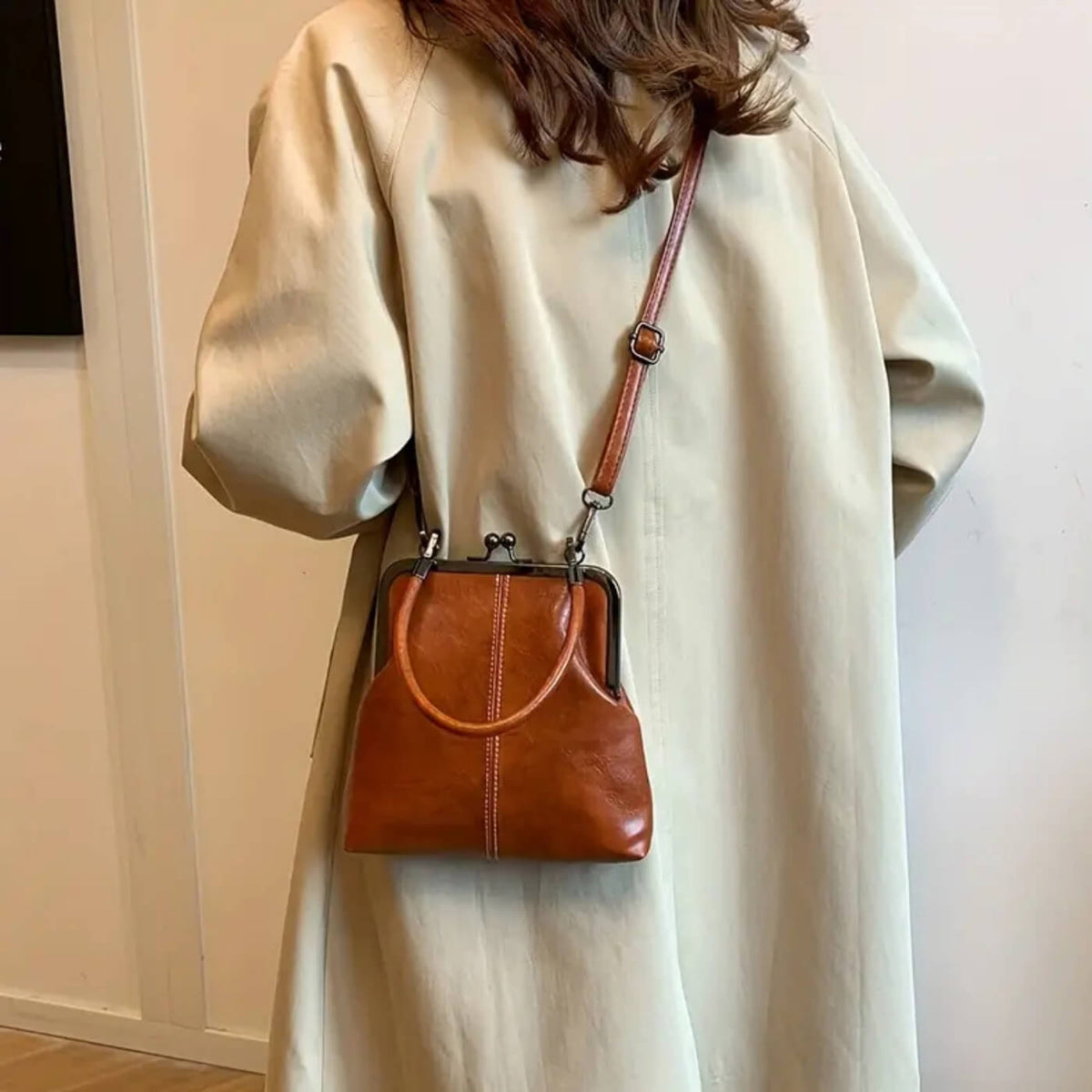 Martina | Frame Handbag