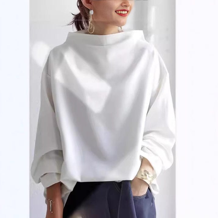 Women's wide-neck long sleeve straight-cut sweater in black, blue and white