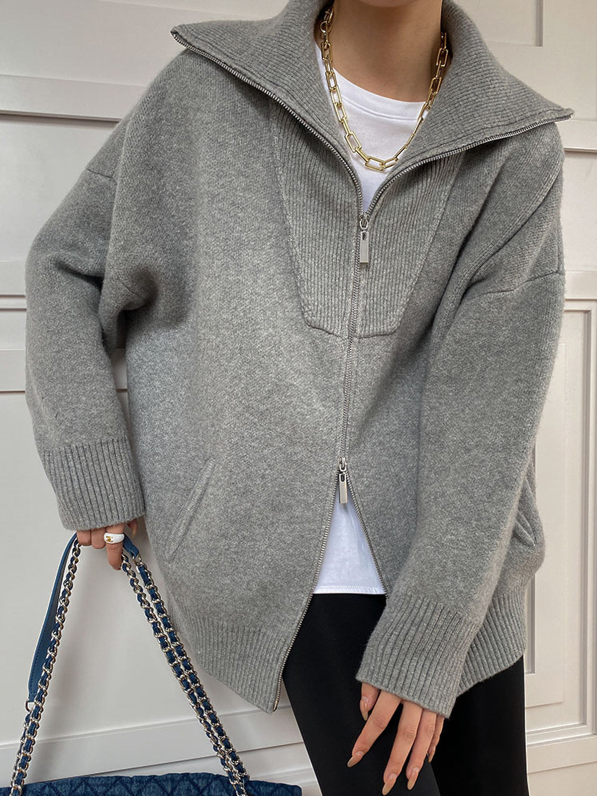 Light gray oversized open collar knit cardigan with ribbed trims
