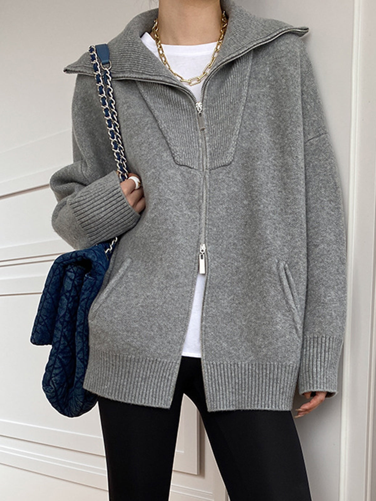 Light gray oversized open collar knit cardigan with ribbed trims