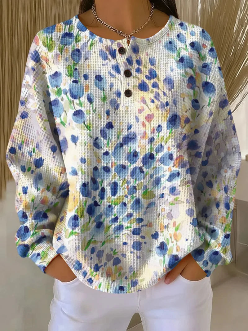 Women's floral print waffle-knit sweatshirt in a relaxed casual fit