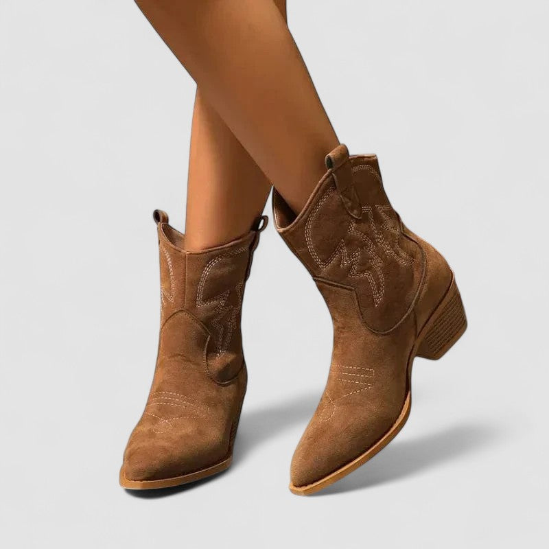 Embroidered Western ankle boots with pointed toe and block heel