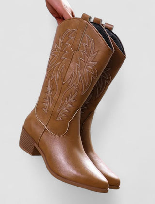 Embroidered western boots with flame-and-leaf detailing, pointed toe and stacked block heel