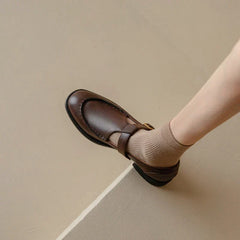 Delia retro T-strap Mary Jane shoes with rounded toe, gold-tone buckle and low block heel
