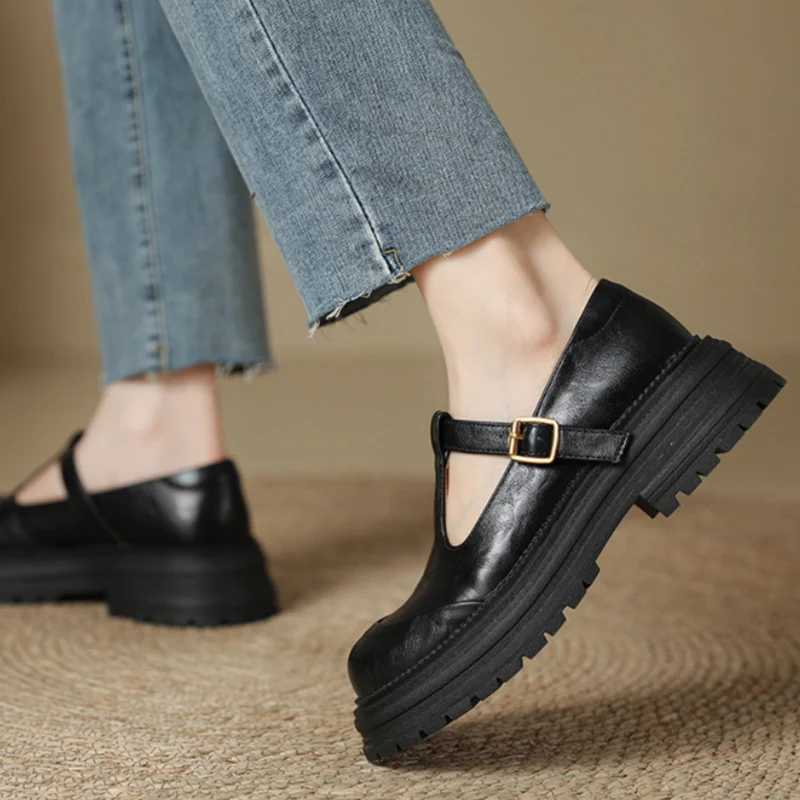 Women's Blythe T-bar Mary Jane brogue shoes with rounded toe and low heel