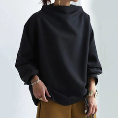 Women's wide-neck long sleeve straight-cut sweater in black, blue and white