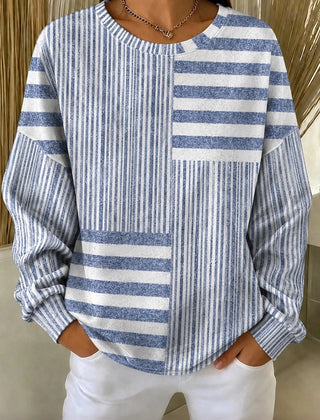 Casual crew neck sweatshirt with an abstract stripe print in a relaxed fit