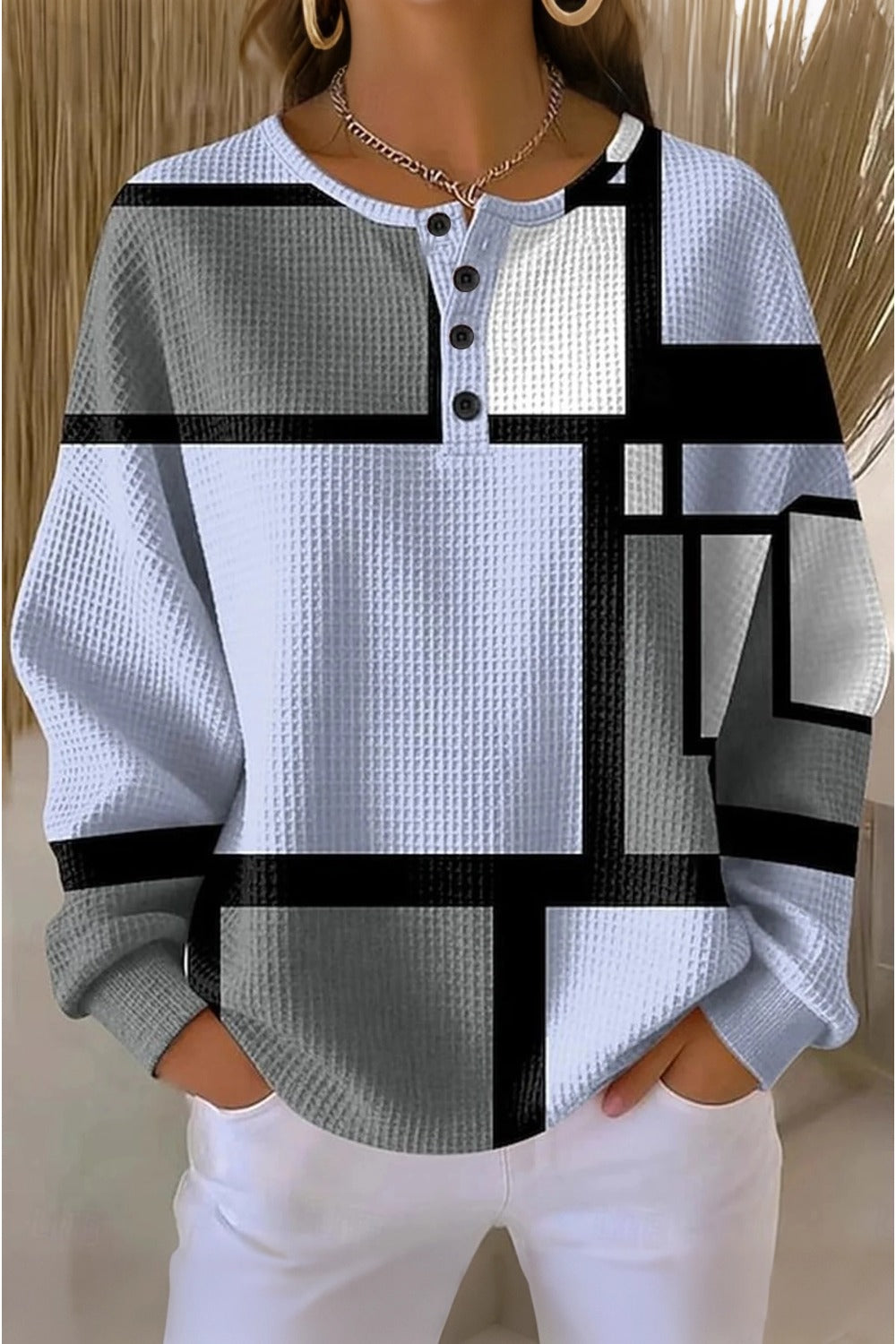 Women's waffle-knit sweatshirt with geometric art print in a relaxed fit
