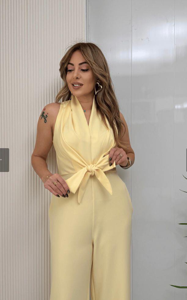 Carol | Flattering Elegant Jumpsuit
