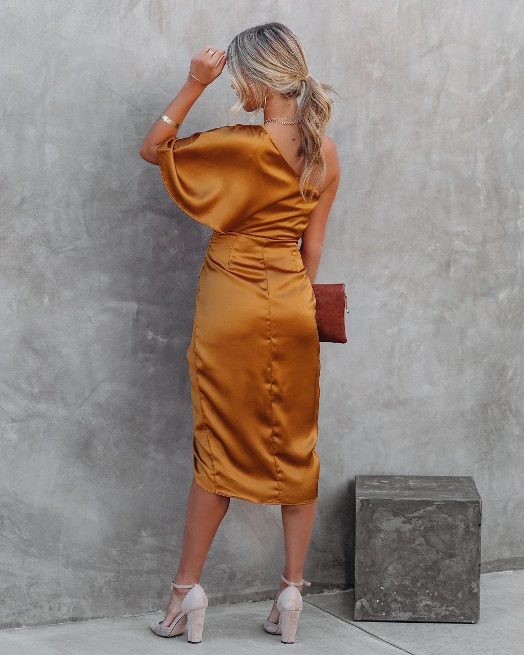 Tamari | Elegant Satin Midi Dress
