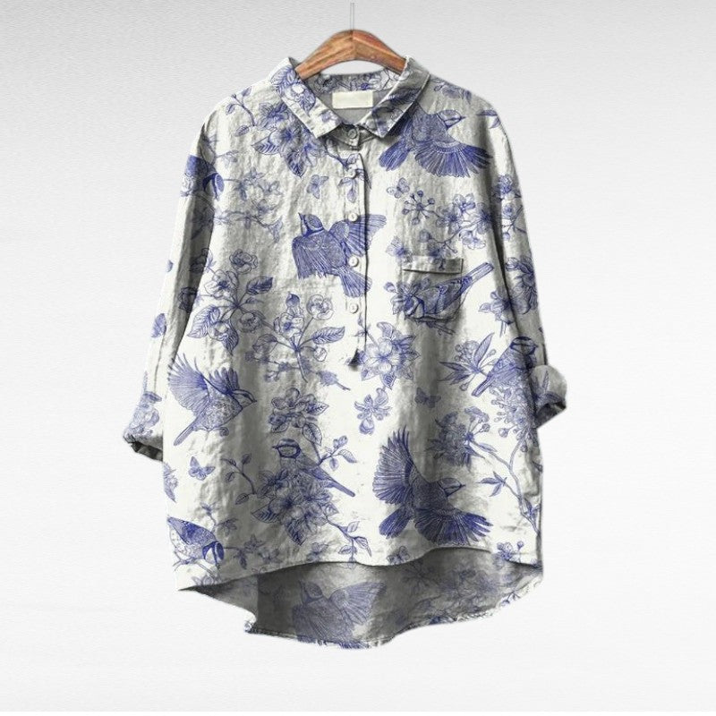 Relaxed button-front blouse in a painterly floral print with collar and chest pocket