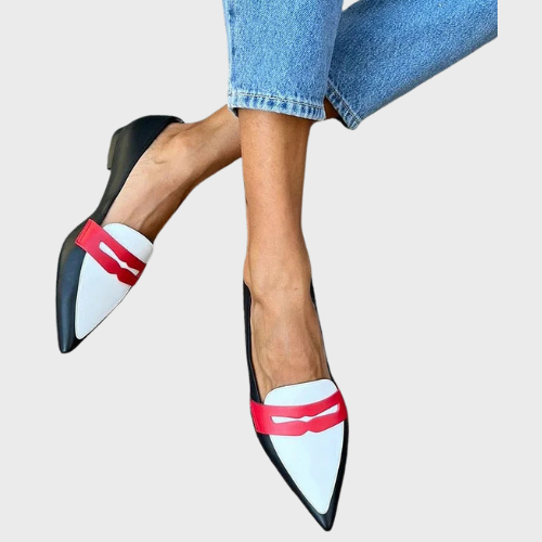 Classic women's loafers with refined detailing and a structured design