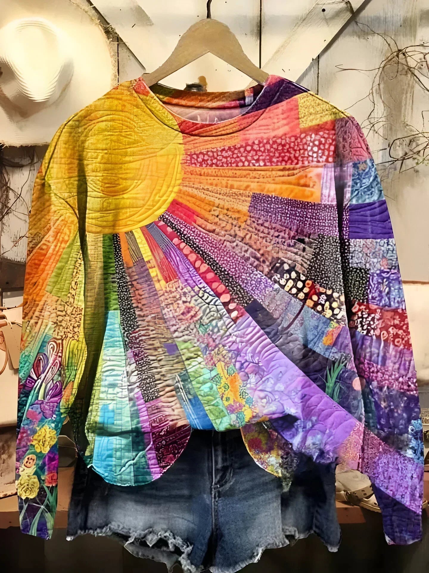 QUIRINE | Vibrant Sun-Collage Knit Sweater