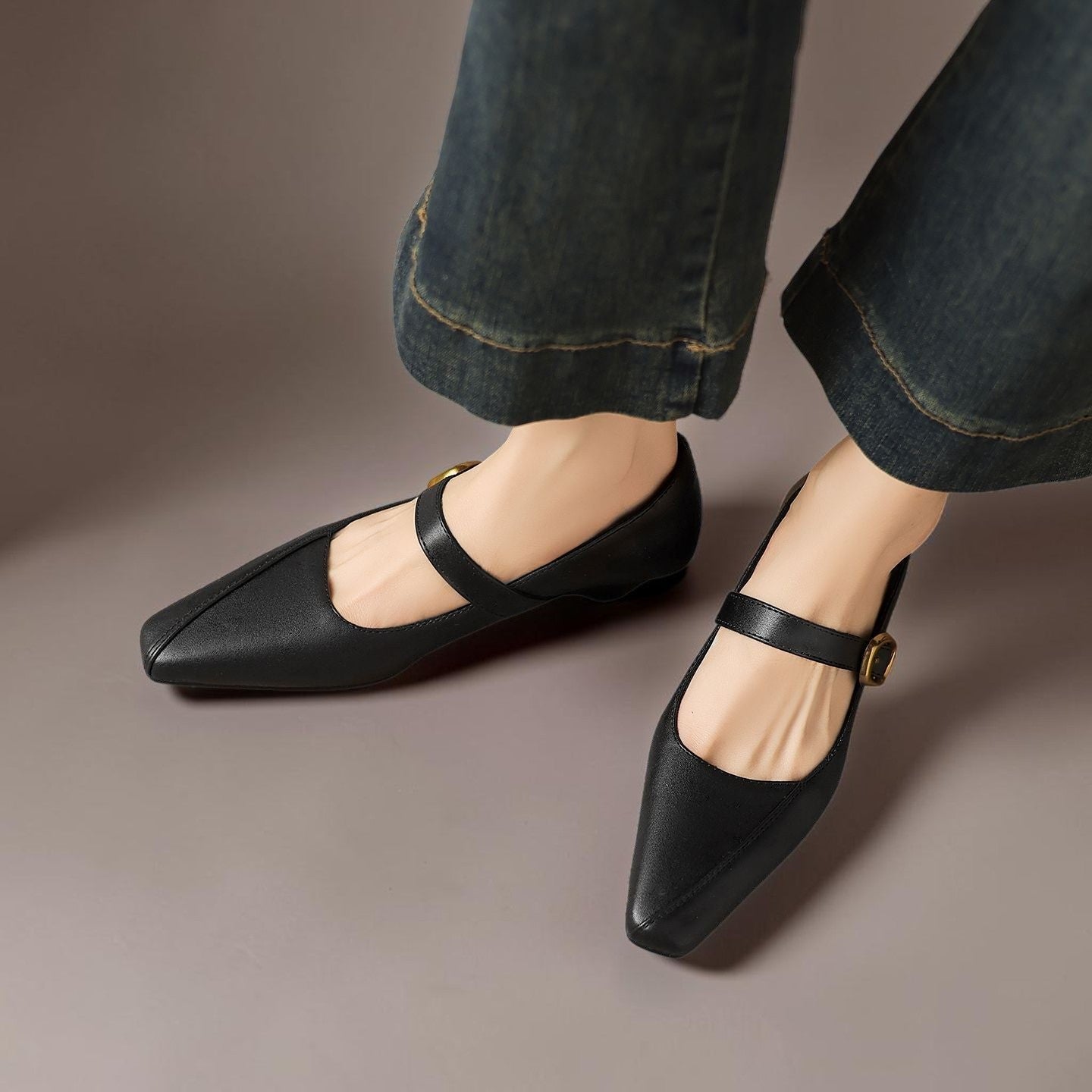 Zorae | Paneled Mary Jane Block Heel with Gold Buckle