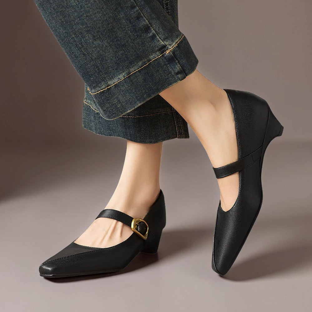 Paneled Mary Jane block heel with gold-tone instep buckle in beige and black